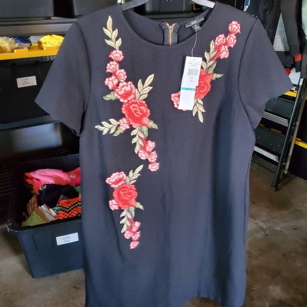 Women dress